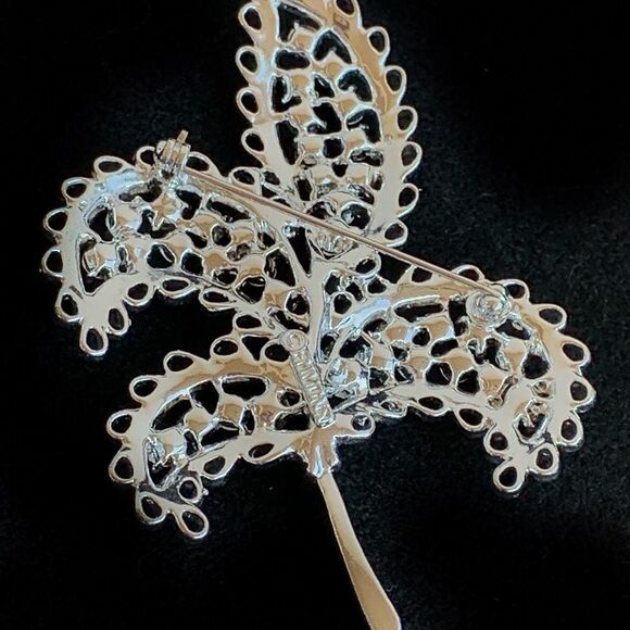 Emmons vintage ab rhinestone filagree leaf earrings and  matching pin set mint - Picture 11 of 16